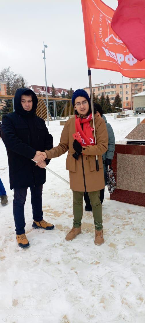 БОРЬБА ЗА ИДЕАЛЫ СОЦИАЛИЗМА ПРОДОЛЖАЕТСЯ!